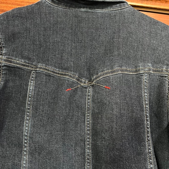 WRANGLER Authentics Women's Stretch Denim Jacket (Size L) - Picture 7 of 13